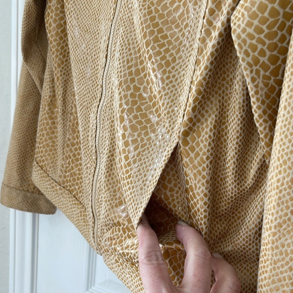 Light weight polyester jacket - Size M - Picture 5 of 9